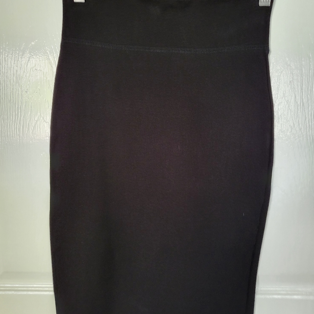 black pencil skirt NWOT sz small